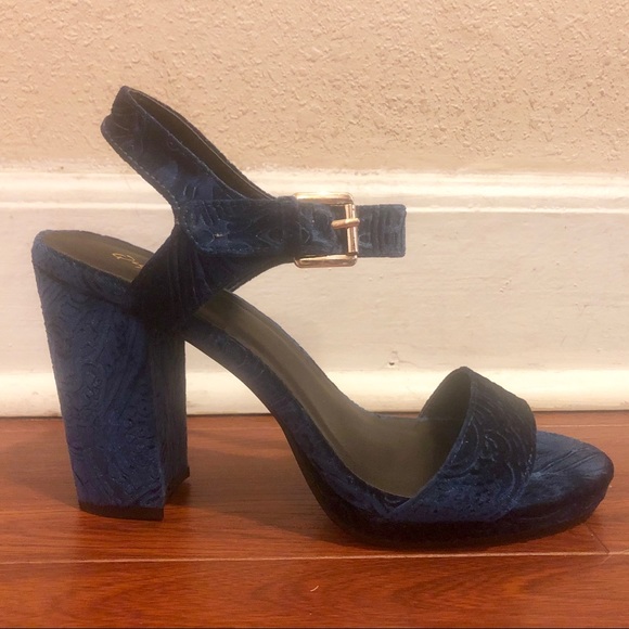 Qupid Embossed Velvet Block Heel Sandal - Picture 2 of 4